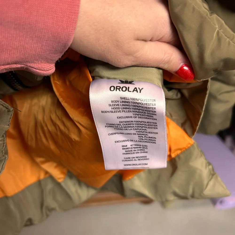 OROLAY Women's Olive Puffer Jacket with Sherpa Lined Hood - Picture 6 of 7